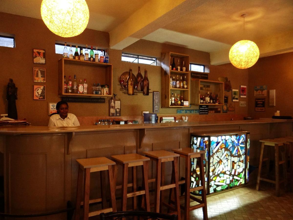Ikweta Country Inn Maua Kaathene Bagian luar foto